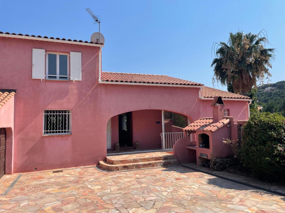 סן-מקסים Fantastic Pool Villa 900M To The Beach; With Extravagant Big Garden מראה חיצוני תמונה